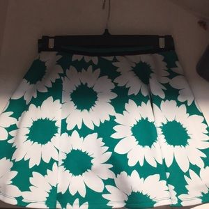 this is a really cute skater skirt